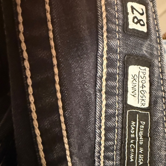 Miss Me Jeans - Picture 5 of 6